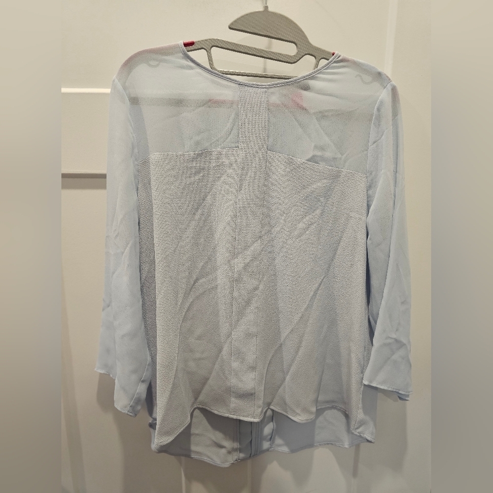 Vince Camuto Light Blue Sheer Back Mixed Media Blouse Long Sleeve Sz S